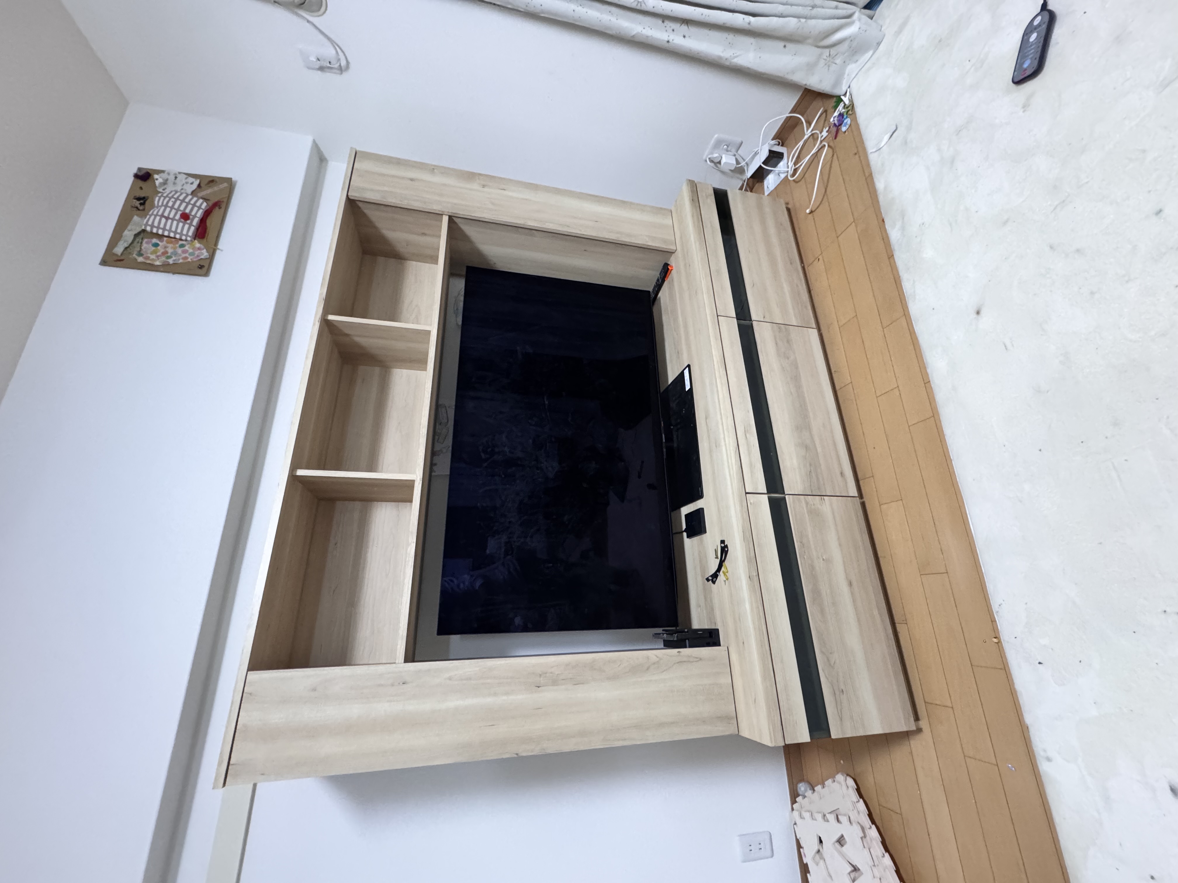 家具の組立はお任せください｜懇切丁寧にサポートいたします！の画像